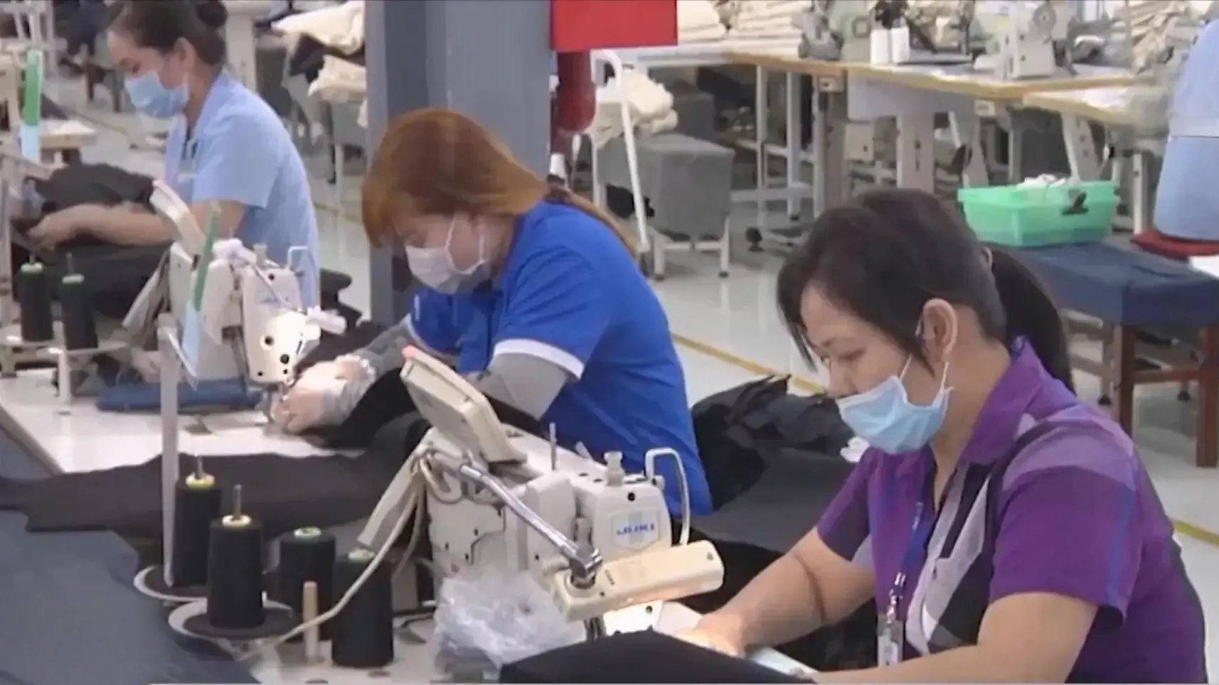 Thu nhập thấp khiến lao động ngại sinh con